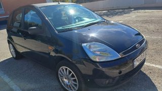 Ford Fiesta Negro