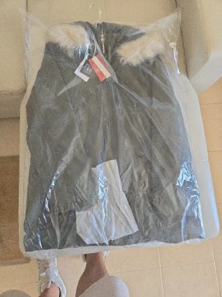 Abrigo de Invierno Gris