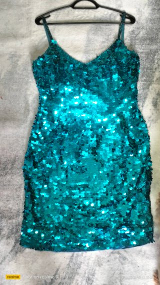 Vestido de fiesta con lentejuelas