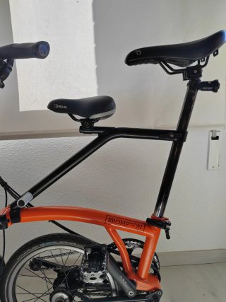 Sillín infantil Pere para brompton