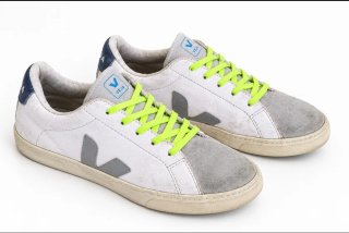 Zapatillas VEJA Blancas y Grises