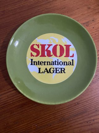 Cenicero Vintage Skol International Lager