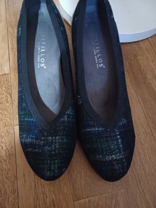 Zapatos de tacón bajo Pitillos