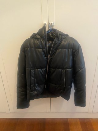 Chaqueta Acolchada Negra Zara