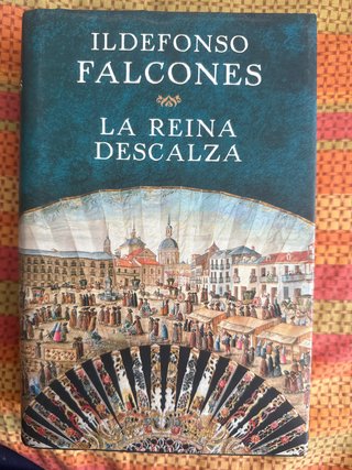La reina descalza