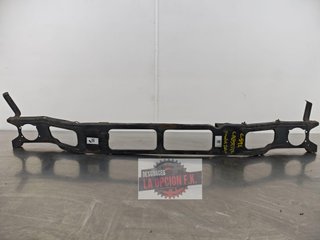REFUERZO PARAGOLPES DELANTERO Nissan Cabstar