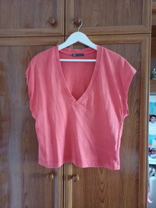 Camiseta Zara Roja