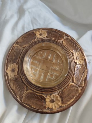 Cenicero con Soporte de Madera Tallada
