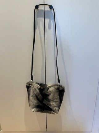 Bolso de pelo Zara