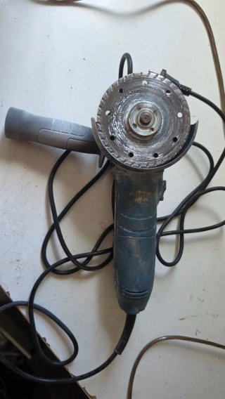 Amoladora Radial Eléctrica
