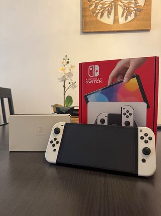 Nintendo Switch OLED Blanca