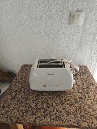 Tostadora Taurus Planet II