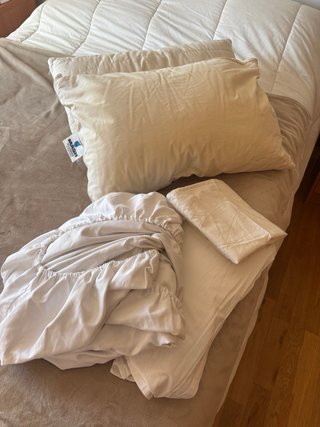 Lote de Sábanas y Almohadas IKEA (240x260)