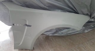 Aleta delantera BMW 1M original