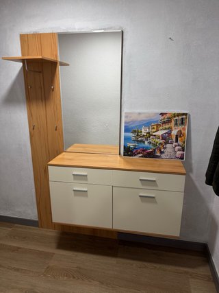 Mueble recibidor con espejo y zapatero