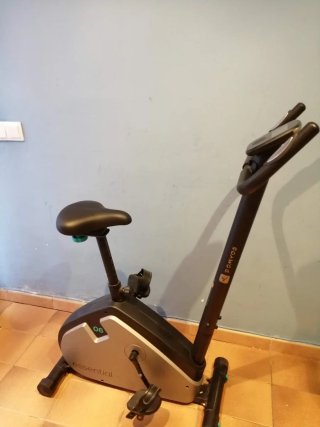 Bicicleta estática Domyos Essential 06