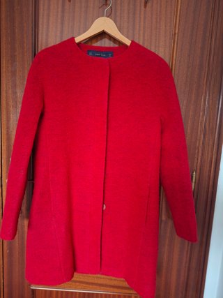 Abrigo ZARA Bouclé Rojo Talla S