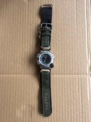 Reloj Tuareg Sport , esta rallado el cristal