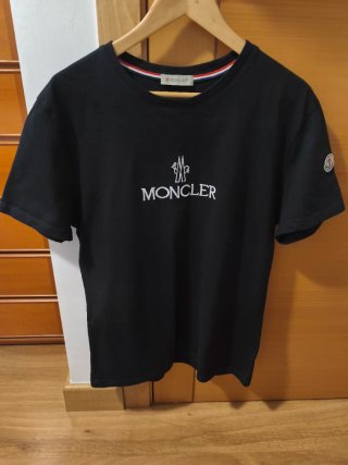 Camiseta Moncler Negra Talla L