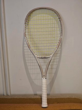 Raqueta de Tenis Yonex VCORE 100