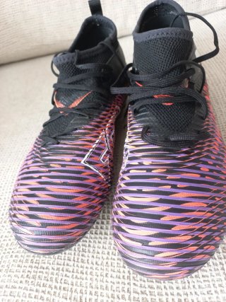 Botas de Fútbol Puma Future 8 Match MG Talla 38