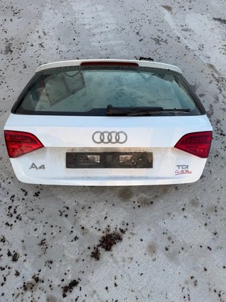 Portón trasero Audi A4 Avant B8
