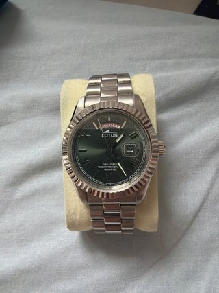 Reloj Lotus Day-Date Cuarzo