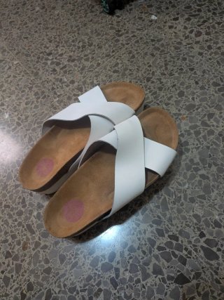 Sandalias de plataforma blancas