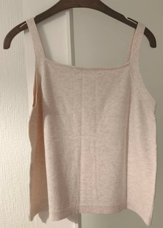 Camiseta de tirantes beige