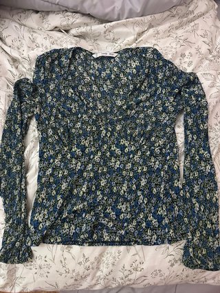 Blusa Flores Mango Talla xs