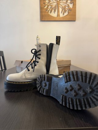 Botines Dr. Martens Blancos Talla 39