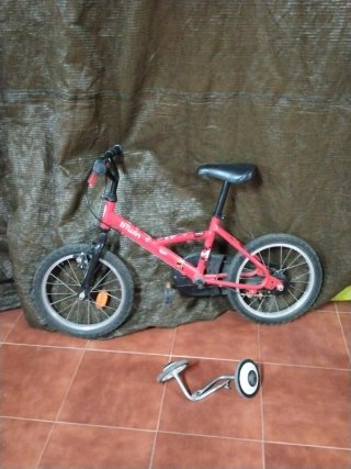 Bicicleta Infantil Btwin Roja