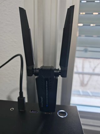 Adaptador WiFi 6E BrosTrend
