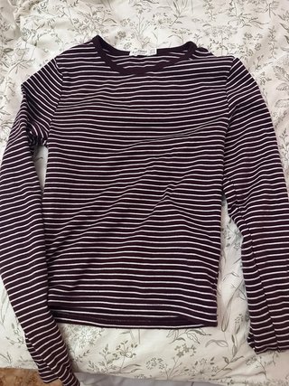 Camiseta rayas granate Stradivarius