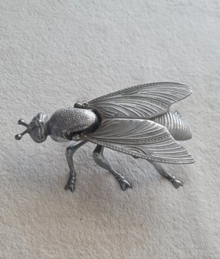 Cenicero Vintage con Forma de Mosca