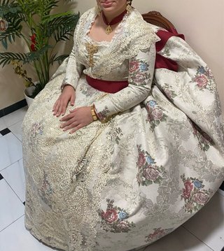 Traje de Fallera Tradicional