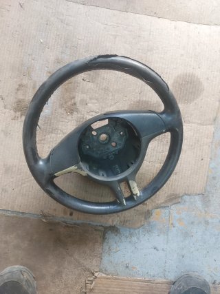 Volante BMW E46 para reparar
