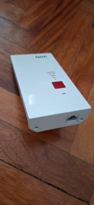 Repetidor WiFi Fritz! Repeater 2400