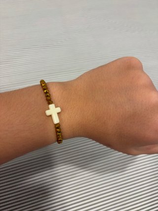 Pulsera de Abalorios con Cruz
