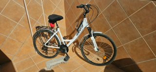 Bicicleta de Paseo Blanca marca otte nueva