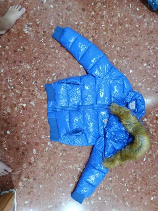 Chaqueta Acolchada Azul con Capucha