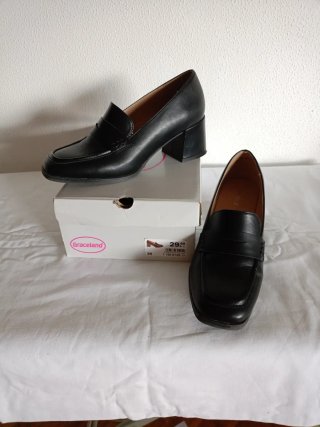 Mocasines con tacón Graceland negros