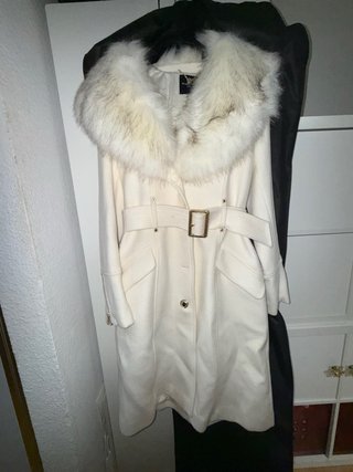 Abrigo Blanco Guess by Marciano