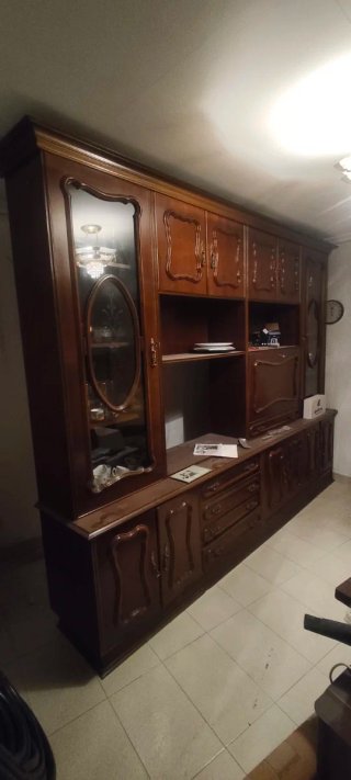 Mueble de salón de madera