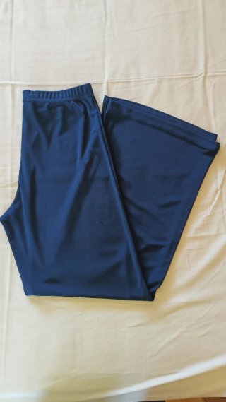 Pantalón fluido azul marino