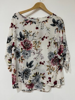 Camiseta de Gasa con Flores Talla L