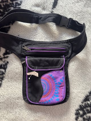 Riñonera estilo hippie