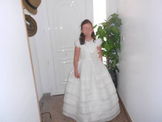 Vestido de comunión blanco roto