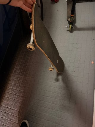 Skate con tabla de madera