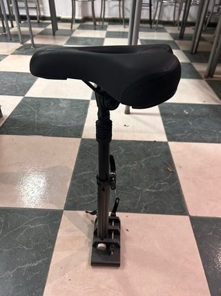 Sillín con Tija de Suspensión para Patinete